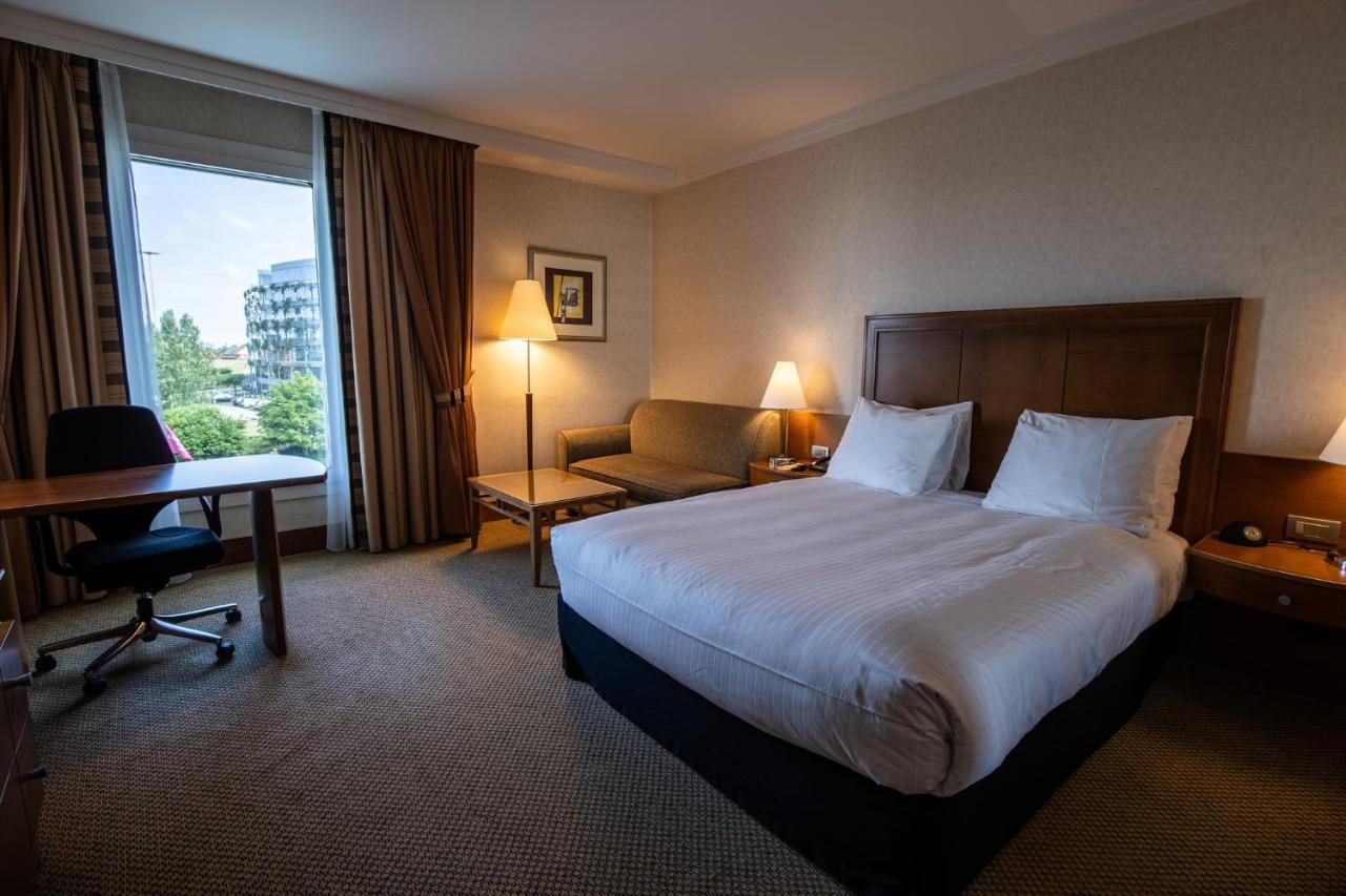 Hotel Crowne Plaza Brussels Airport By Ihg Zaventem Exterior foto